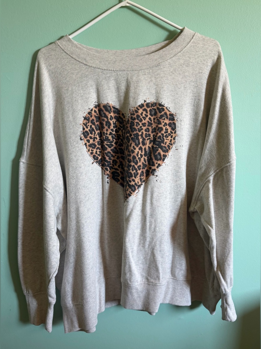 Maurices Light Gray Pullover with Leopard Heart